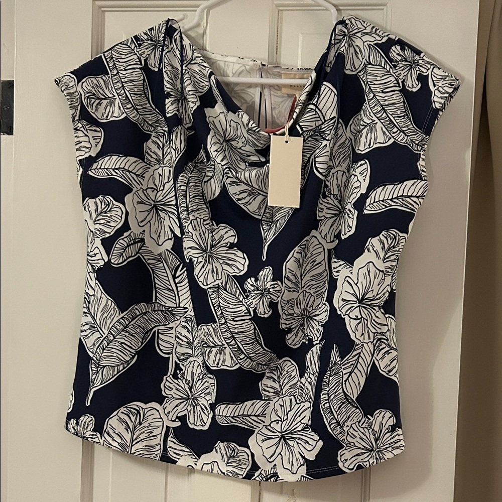 Melloday Navy and White Floral Women's Top, Large, NWT